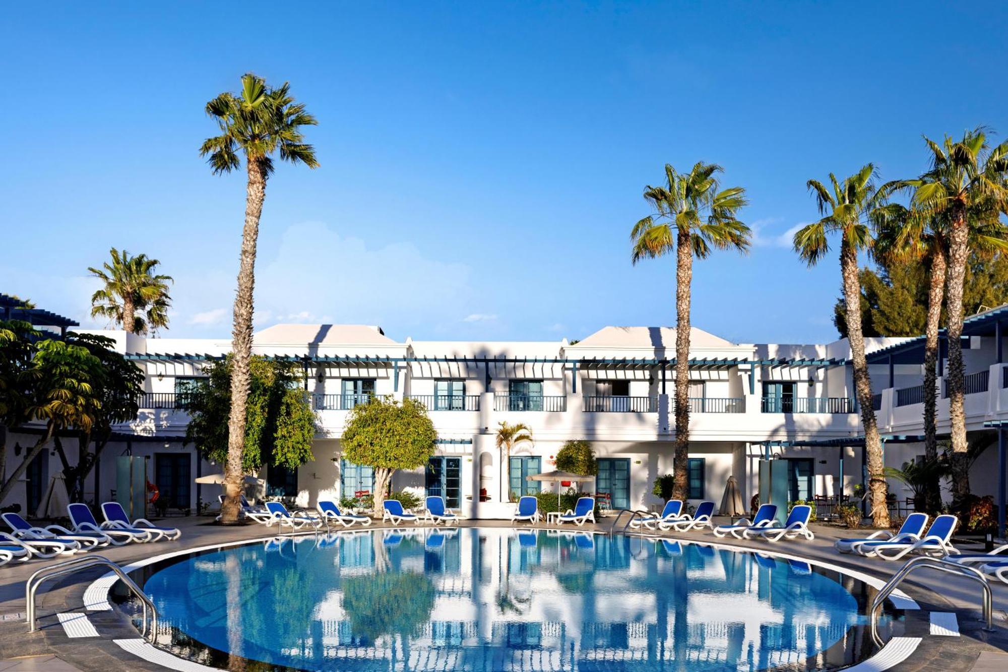 Thb Tropical Island Hotel Playa Blanca  Exterior photo