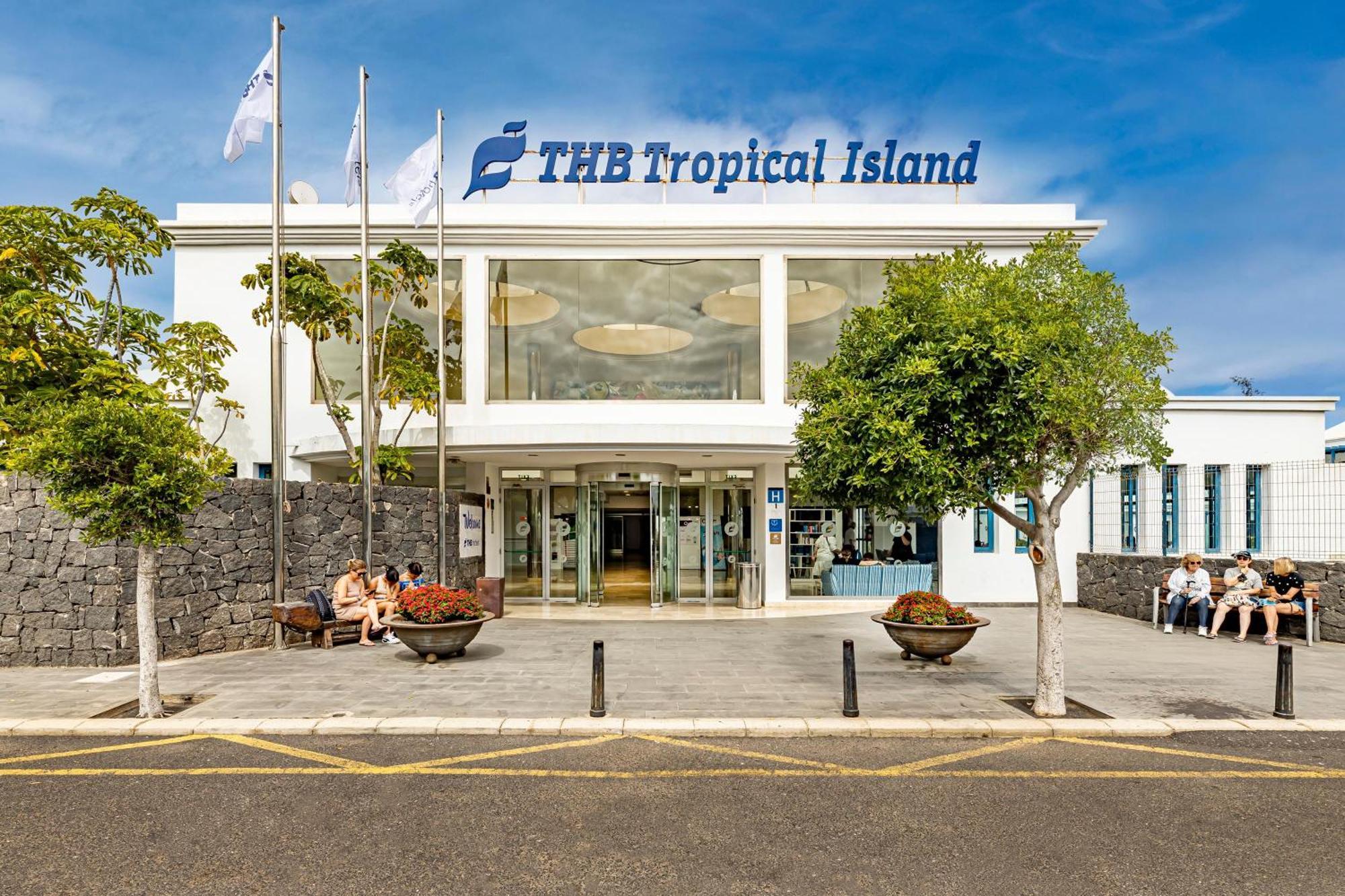 Thb Tropical Island Hotel Playa Blanca  Exterior photo